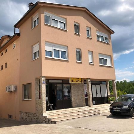 Međugorje パンシオン モダナ Bed & Breakfast エクステリア 写真