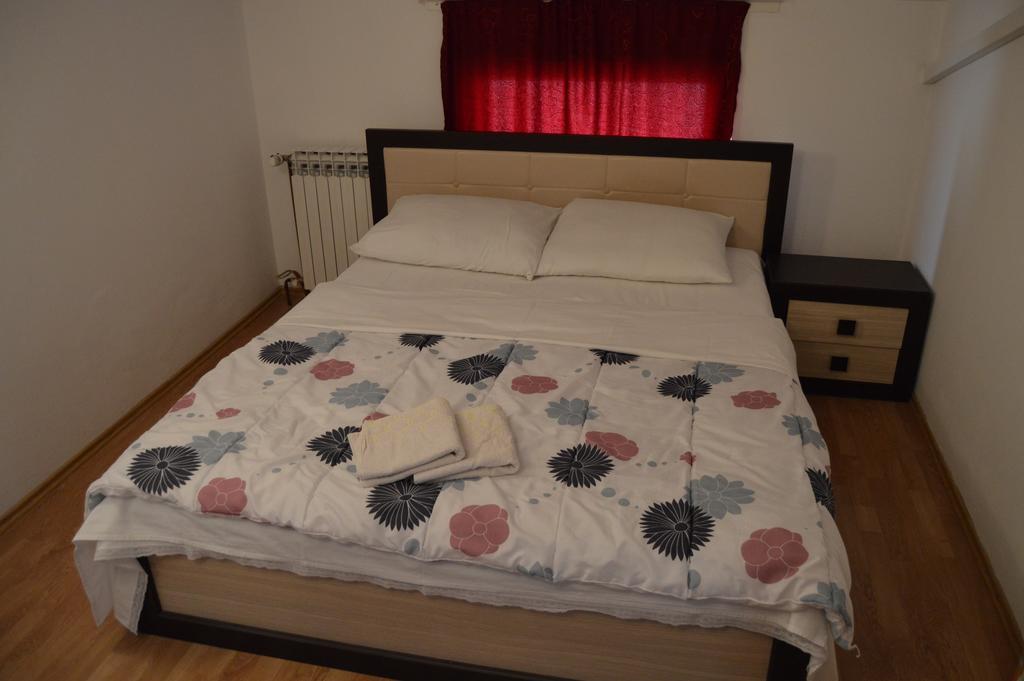 Međugorje パンシオン モダナ Bed & Breakfast エクステリア 写真