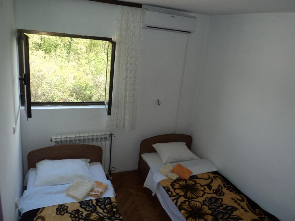 Međugorje パンシオン モダナ Bed & Breakfast 部屋 写真